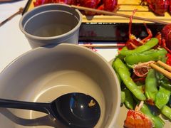 -肥肥虾庄·金牌油焖大虾(汉街SKP店)