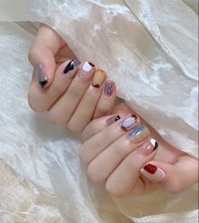 -桃色美甲沙龙
