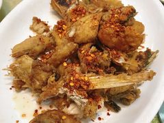 椒盐鱼骨腩-联邦酒楼