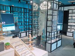 -Trend1881视光·蔡司视觉(领展广场店)