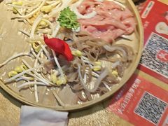 -赵美丽·重庆社区火锅·直营店(火车东站·中豪国际店)