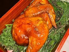 -Mogul Eatery·大亨餐酒馆