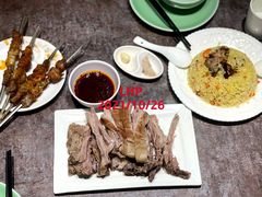 -贯贯吉·清真餐厅(浙江中路店)