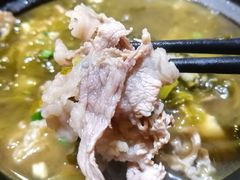 酸菜肥牛-歌行灯日本料理(伊势丹店)