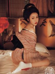 点击看大图 -持熹光年写真体验馆