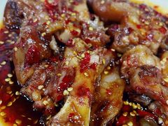 中辣辛辣猪蹄-贤花饭店(城阳店)