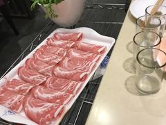 -楼外楼大刀肉传统火锅居(博学路店)