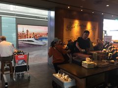 -星巴克(天津滨海国际机场1店)
