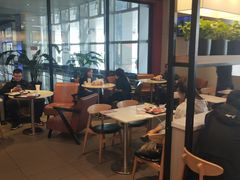 大堂-肯德基(正定机场安检内店)