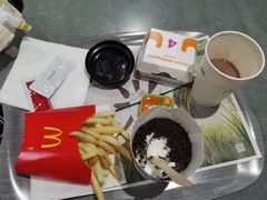 -麦当劳(北京大兴机场二层国内到达(安检外)店)