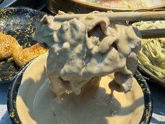 -洞庭洲·防空洞火锅·铜锅涮肉·烧烤(新百广场店)