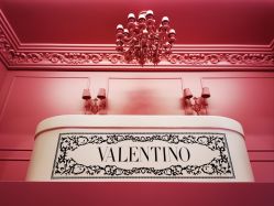 -VALENTINO华伦天奴美妆