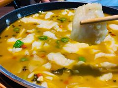 -有红鸡毛店·川菜(建设路店)