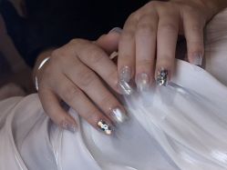 -沫儿·美甲美睫·半永久·皮肤管理