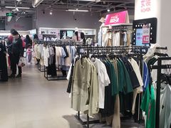 -唯品会(北京国瑞城店)