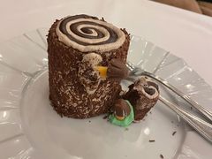 招牌树根蛋糕-莫斯科餐厅