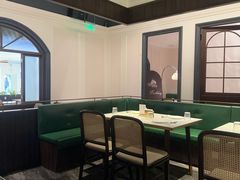 -静香HOUSE·全时段融合餐厅(七星欢乐颂店)