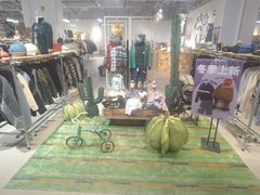 -多抓鱼循环商店(虹桥天地店)