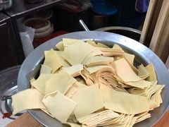 豆腐皮-老字号杨坡红油米线腊汁肉夹馍(东四道巷店)