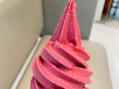 冰山葡萄脆筒-喜茶(广州中山六路店)