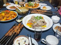-伊带伊路新疆美食府(呼家楼店)