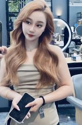 -藤野造型烫染·漂发