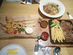 -菲滋意式餐厅(临平万达店)