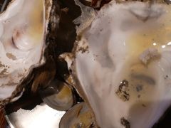 威海首家高压锅竹笼生蚝-蚝堡海鲜·威海菜·海肠捞饭·烧烤·亚洲吃蚝公司(幸福门店)