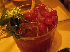-龙门阵茶屋川菜馆(武康路店)