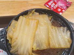 -万和春排骨砂锅米饭(新业广场店)