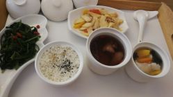 -美悦月子中心(财大店)