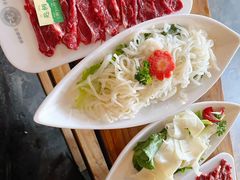 -牛德亨臻牛潮汕火锅(万邦时代店)