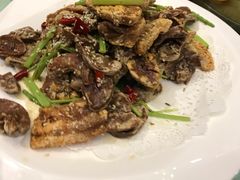 -哈啾嗨·蒙文化主题餐厅(京汉新城店)