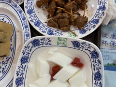 -牛街洪记小吃店(牛街店)