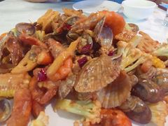-蓝珊甄选海鲜自助·火锅大排档(近阿那亚店)