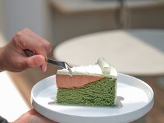 -UNI UNI(环亚凯瑟琳店)