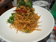 -百味地锅鸡(二店·财校分店)