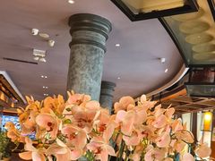 -八府香鸭·啫啫煲(华山路店)