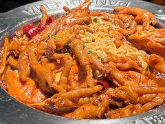 -胖哥俩肉蟹煲(上海悦荟广场店)