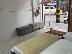 -爱脊康新中式推拿(江汉路步行街店)