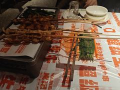 -威记烧嘢·南宁烧烤·超级生牛(绿地店)
