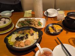 -莲餐厅·湖北菜·潜江小龙虾店(愚园路店)