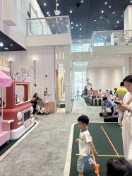 -奈尔宝·儿童乐园·亲子餐厅(华采天地店)