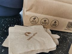 -瑞幸咖啡(新理想大厦店)