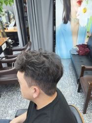 -藤野造型专业烫染接发