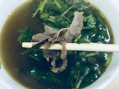 -黄阿姨锅贴大王(万航渡路店)