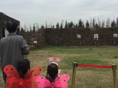 -田园东方蜜桃村的田野营地