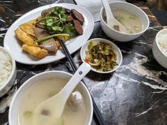 -乌文新澄海卤鹅店