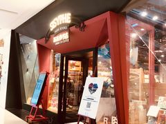 -西西弗书店&矢量咖啡(凯德晶萃广场店)