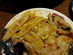 -渝是乎酸菜鱼(龙旗购物中心店)